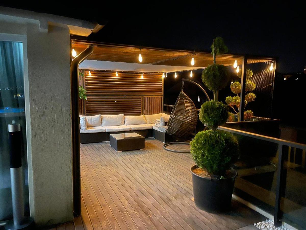 Gavas Jacuzzi & Panoramic View Apartment Cluj-Napoca Luaran gambar